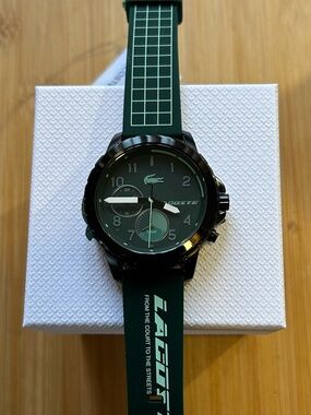 Looking Lacoste Watch 44mm green Chronograph Face & Green Silicone Band